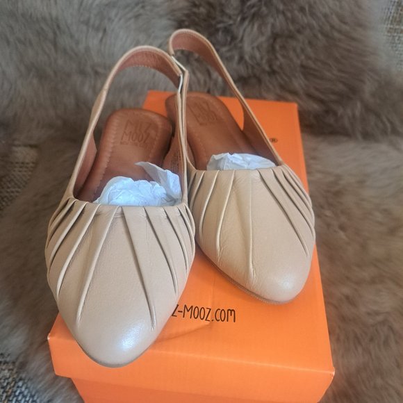 New Miz Mooz flats Size 36 - Picture 1 of 6